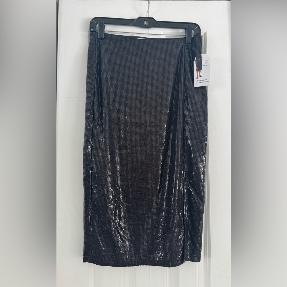 TIME & TRU Black Sequin Midi Length Skirt SIZE SMALL (4-6)